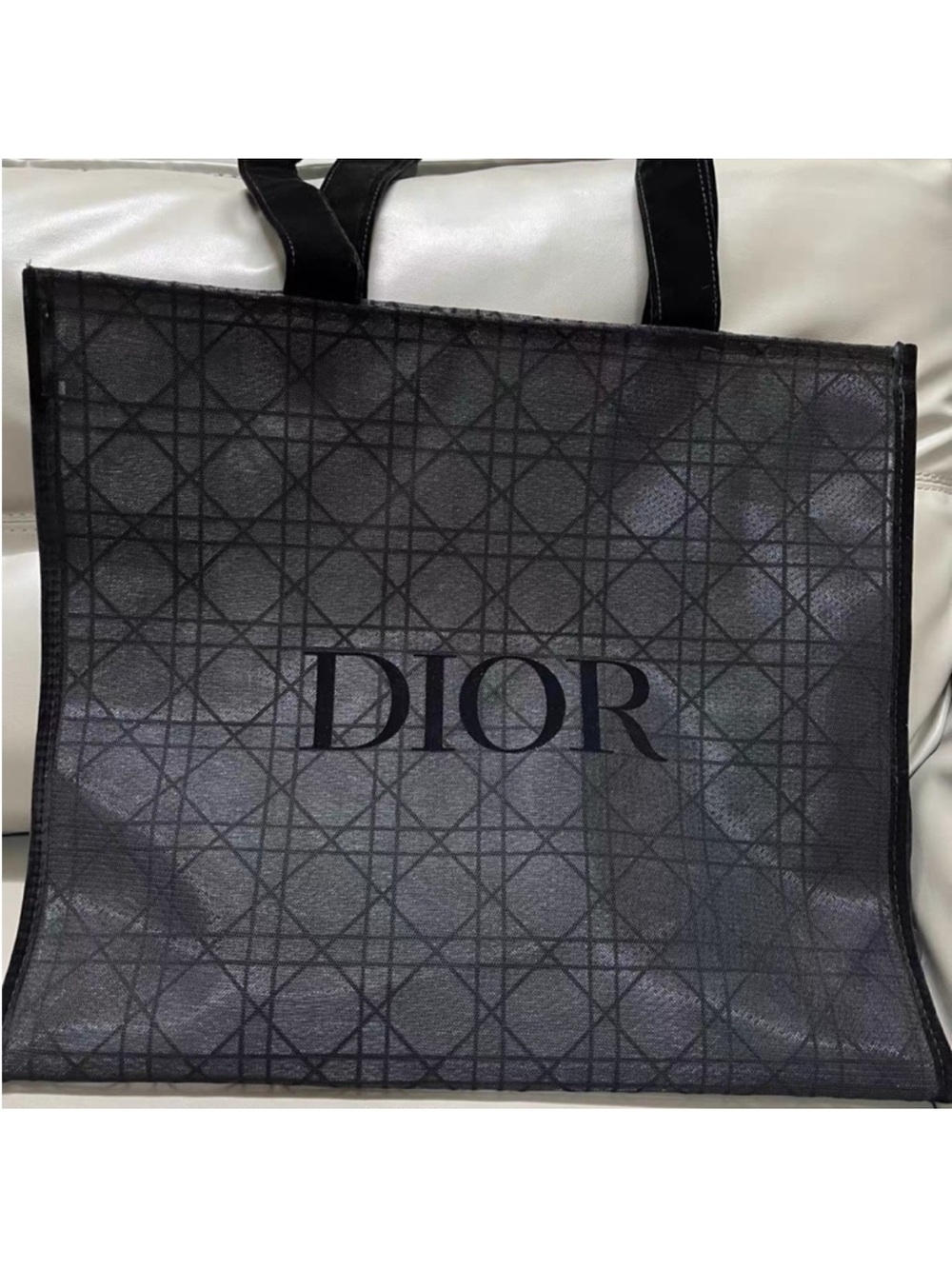 Dior beauty gift black mesh tote - Picture 3 of 7